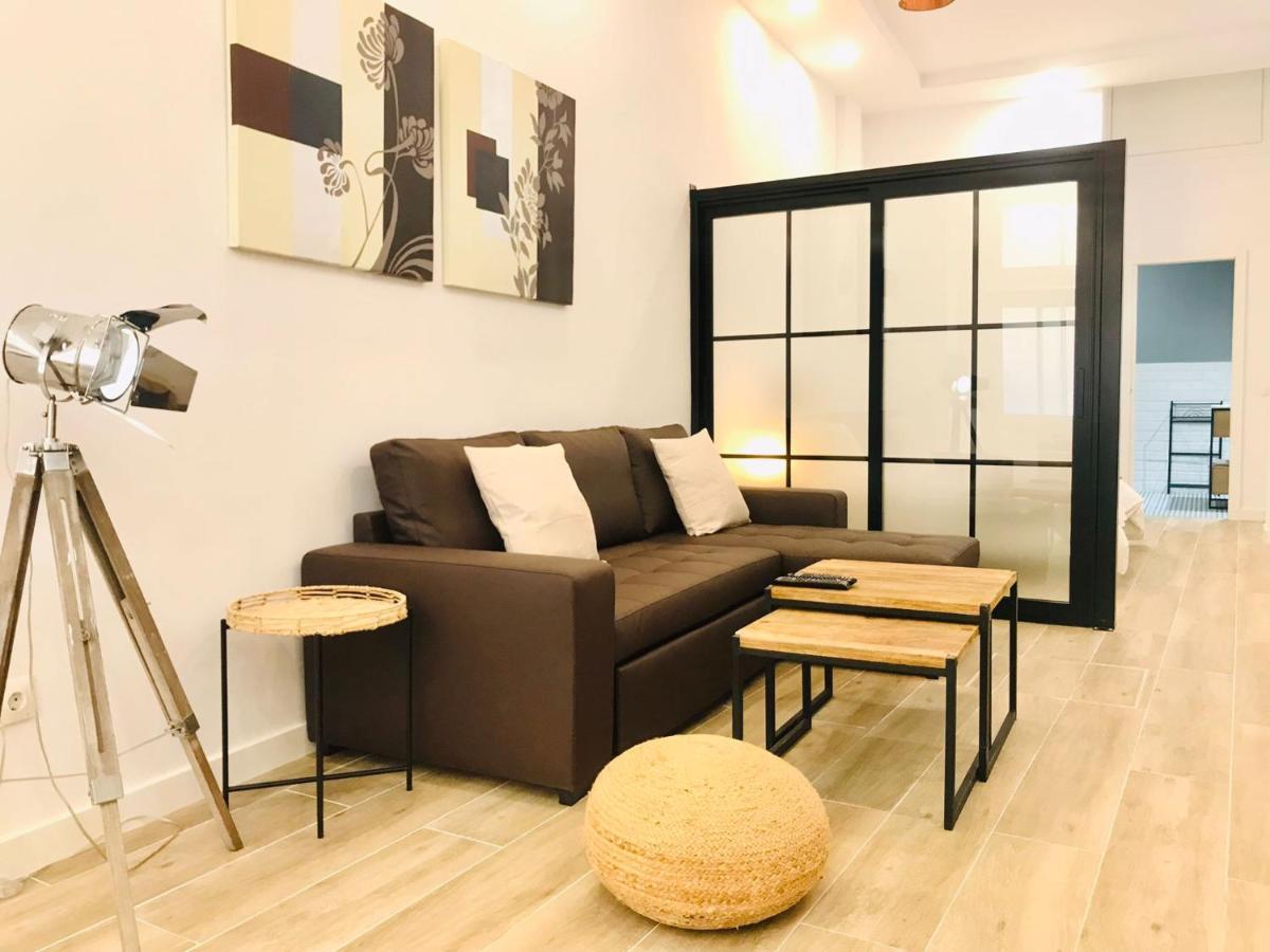 Munilla & Beach By Ele Apartments มาลากา ภายนอก รูปภาพ